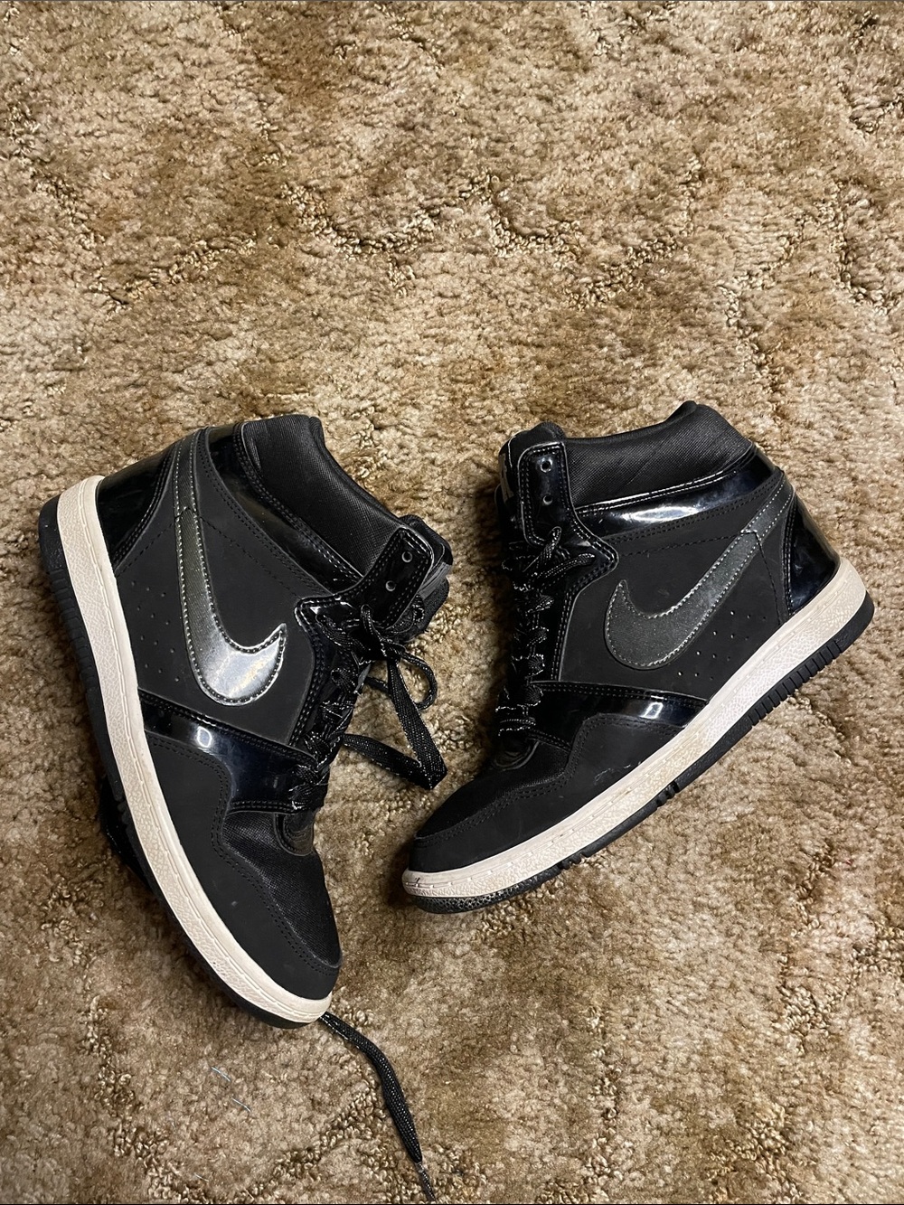 Nike Black Force Sneakers Size 8 Woman’s